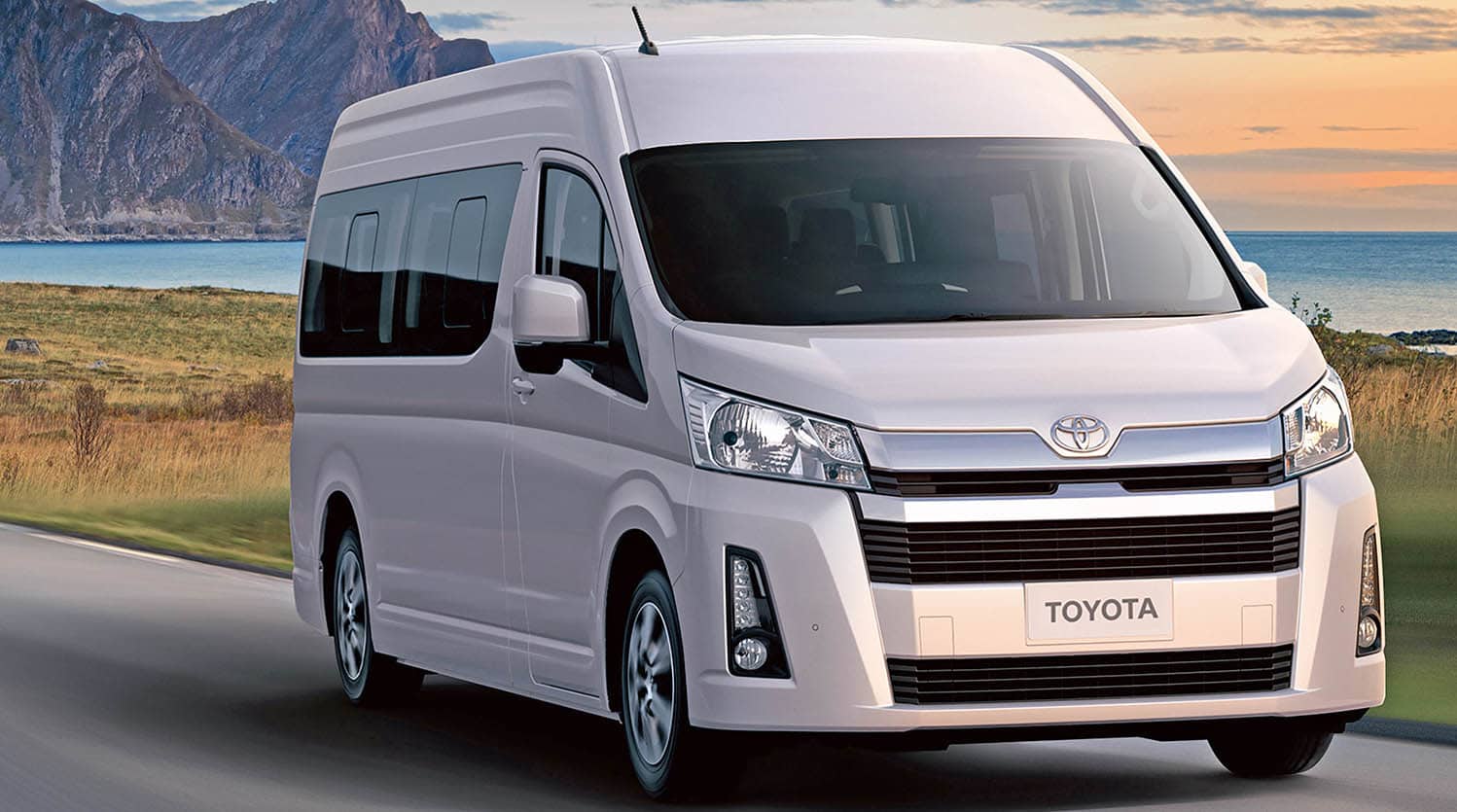 Toyota Hiace minibus for group transfers in Sharm El Sheikh